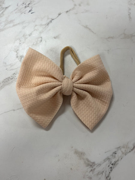 Bow with Nylon Wrap