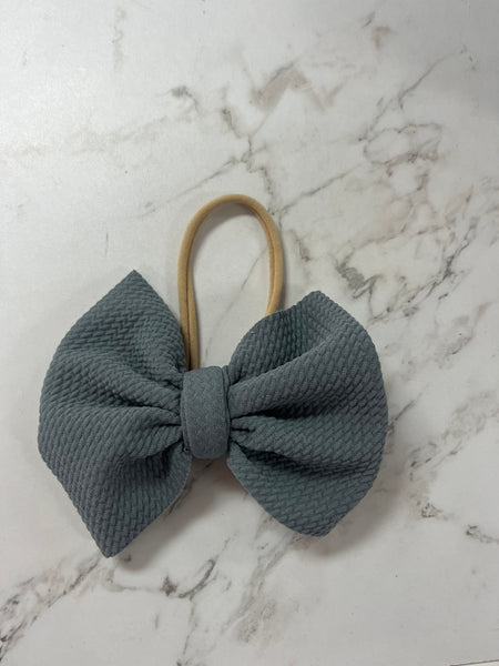 Bow with Nylon Wrap