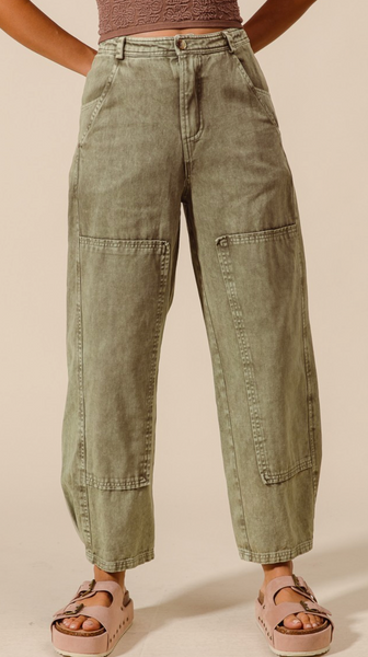 Mineral Wash Mid Rise Barrel Jeans